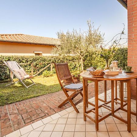 Noi 2 Vacanze - Il Nido Di Gina Contignano Exterior photo
