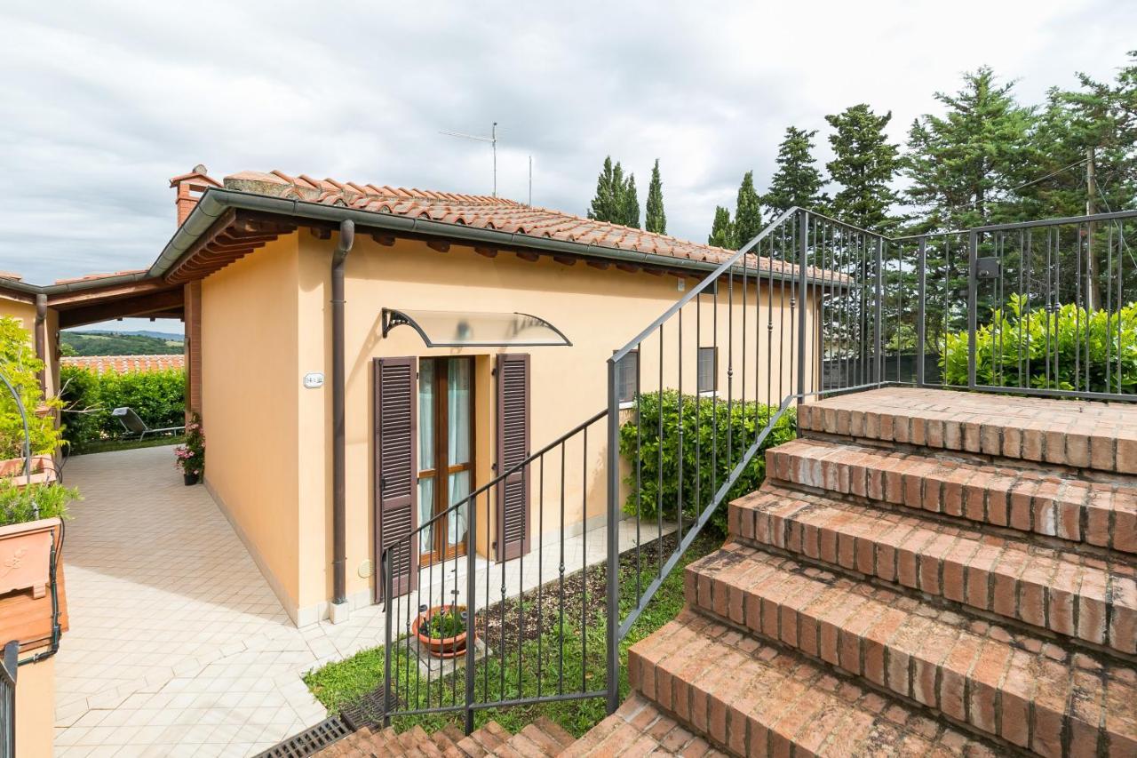 Noi 2 Vacanze - Il Nido Di Gina Contignano Exterior photo