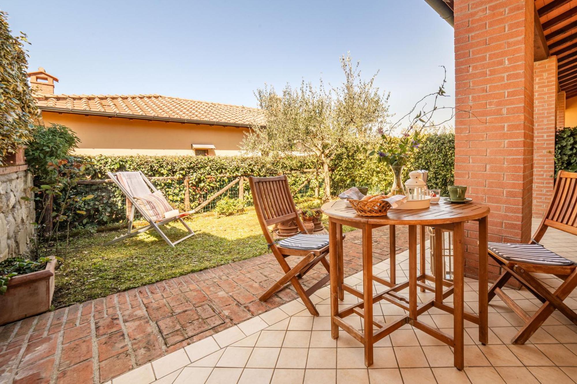 Noi 2 Vacanze - Il Nido Di Gina Contignano Exterior photo